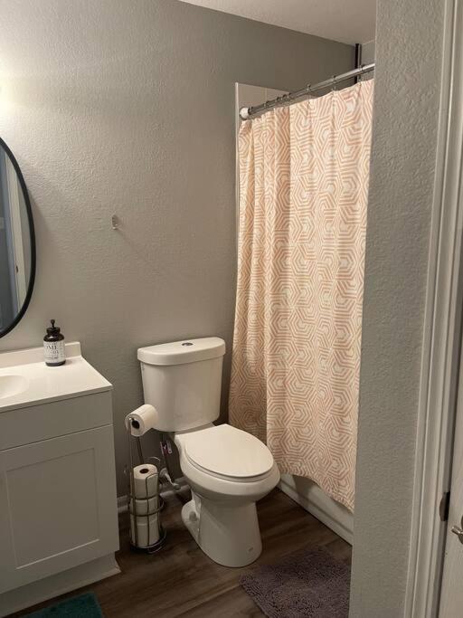 The Irene - 2 Bedroom Apt In Quilt Town, Usa ハミルトン  エクステリア 写真