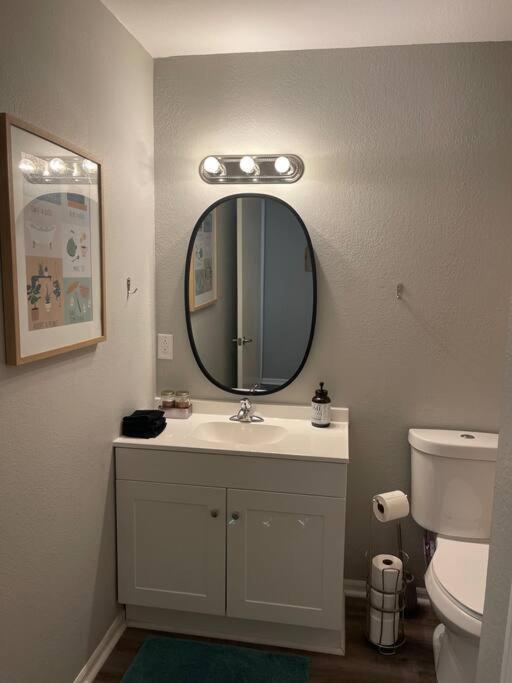 The Irene - 2 Bedroom Apt In Quilt Town, Usa ハミルトン  エクステリア 写真